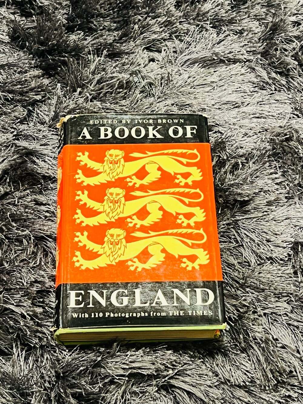 A Book of England edited by Ivor Brown (1966 Reprint)